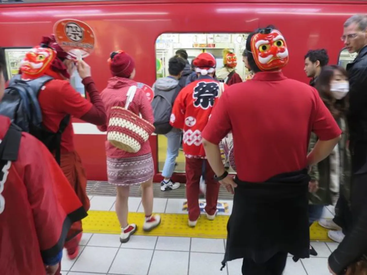 会社で見ちゃダメ セクシー過ぎるかなまら祭の全貌をレポートします オマツリジャパン あなたと祭りをつなげるメディア