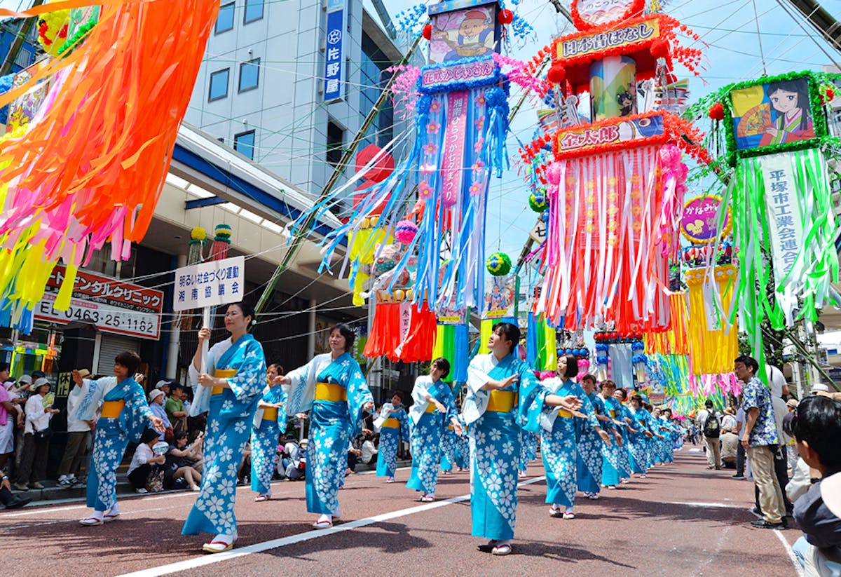 関東三大七夕祭りに行ってみよう！スケジュールや見所は？｜オマツリ