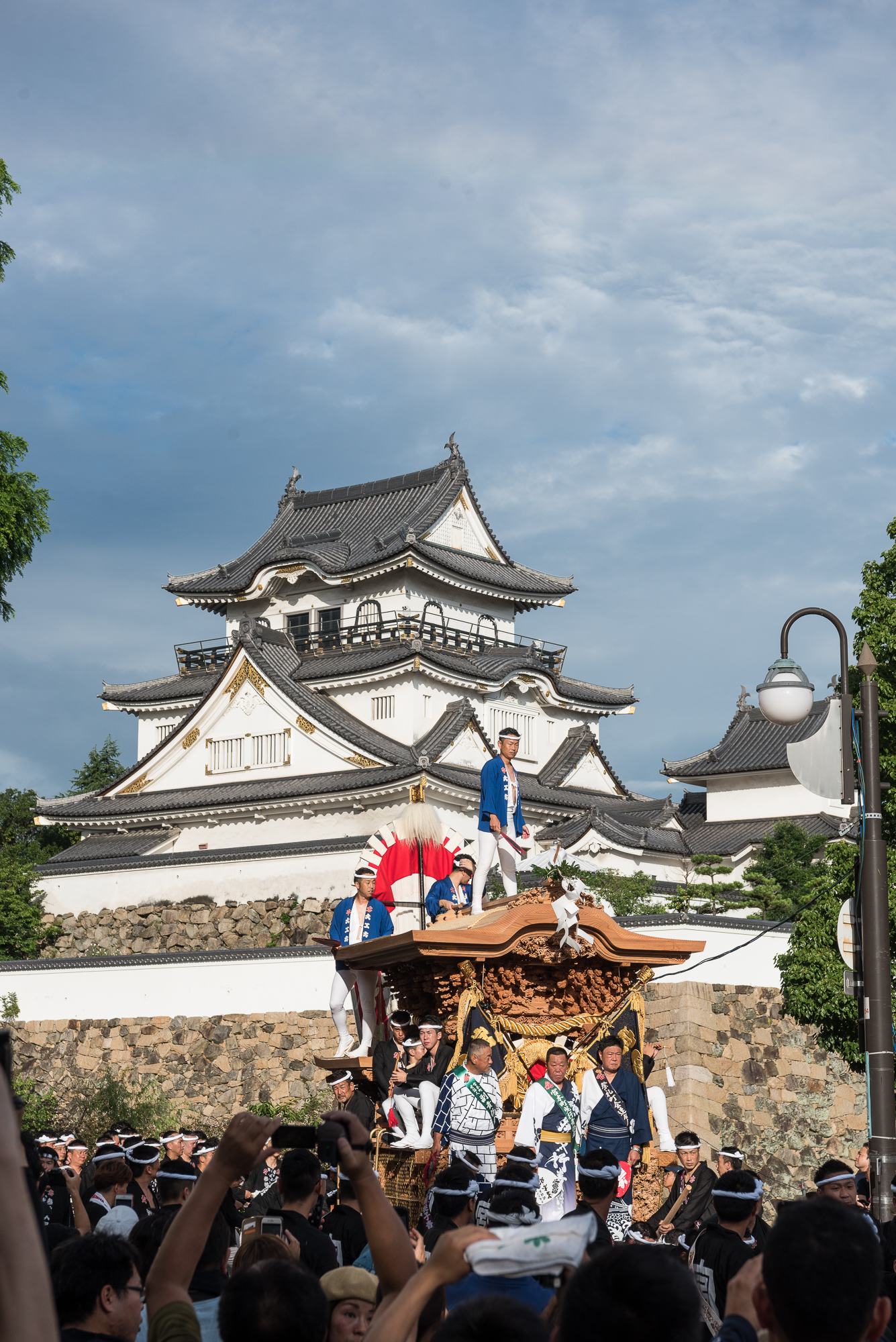 大阪の豪快すぎる秋まつり！「岸和田だんじり祭」2023は9月16日！本場のやりまわしを体感せよ！｜株式会社オマツリジャパン