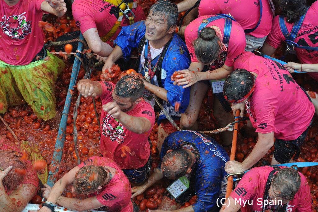 トマト祭りの様子