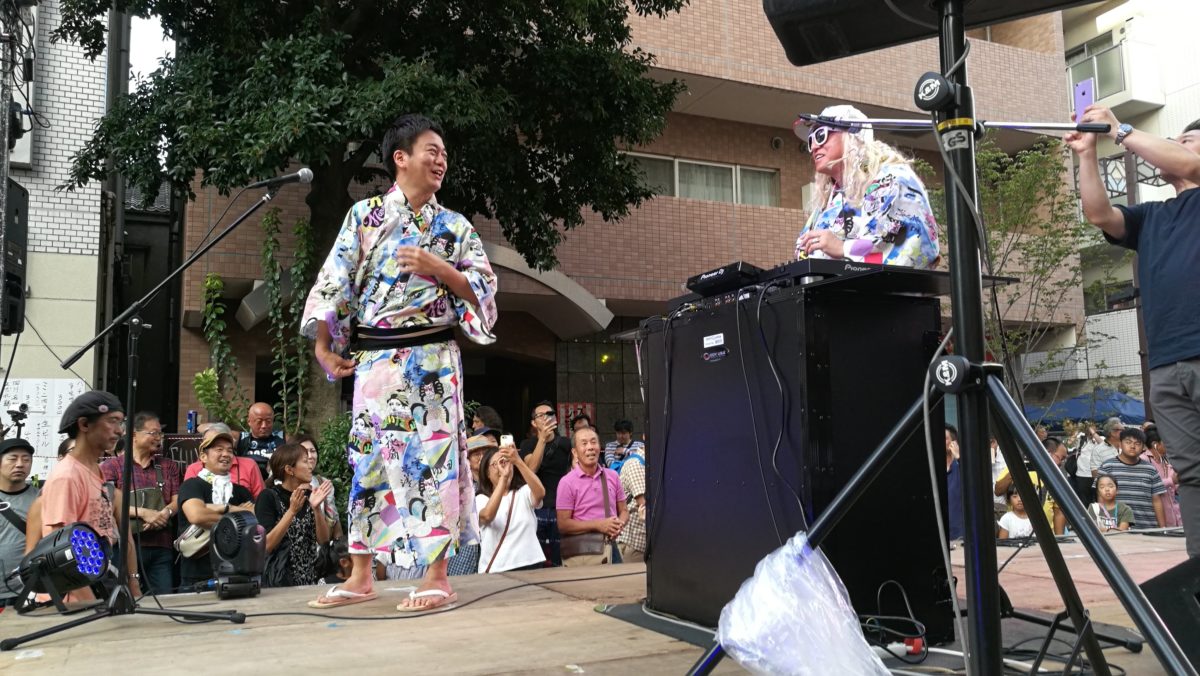 サプライズゲスト!