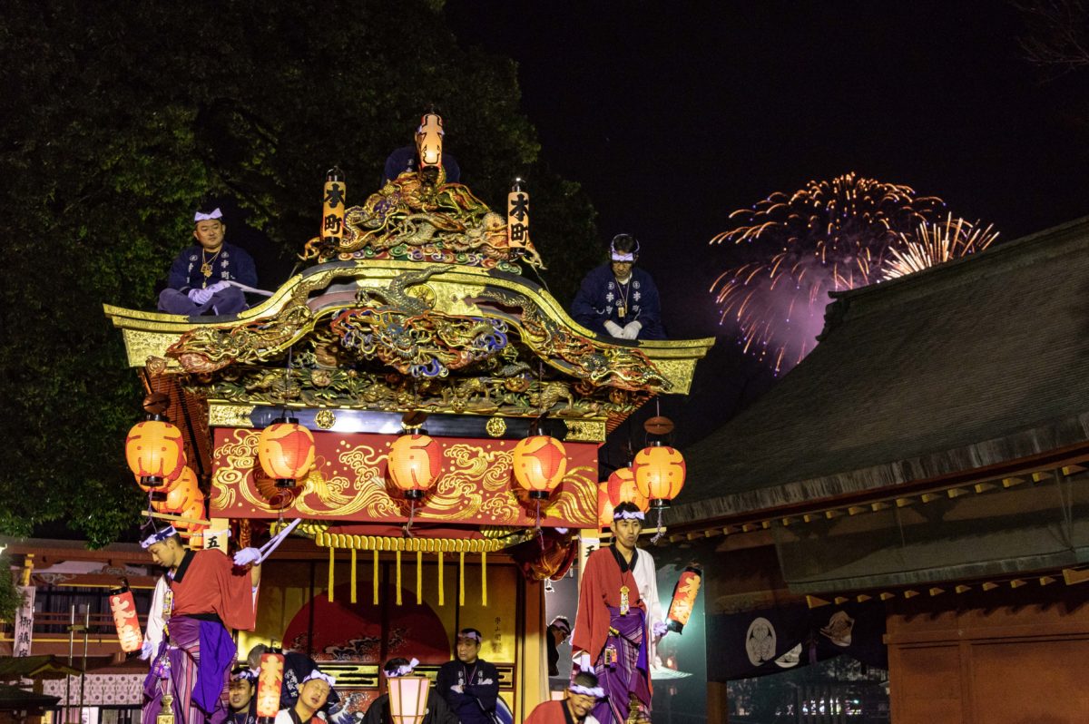 秩父夜祭|屋台と花火