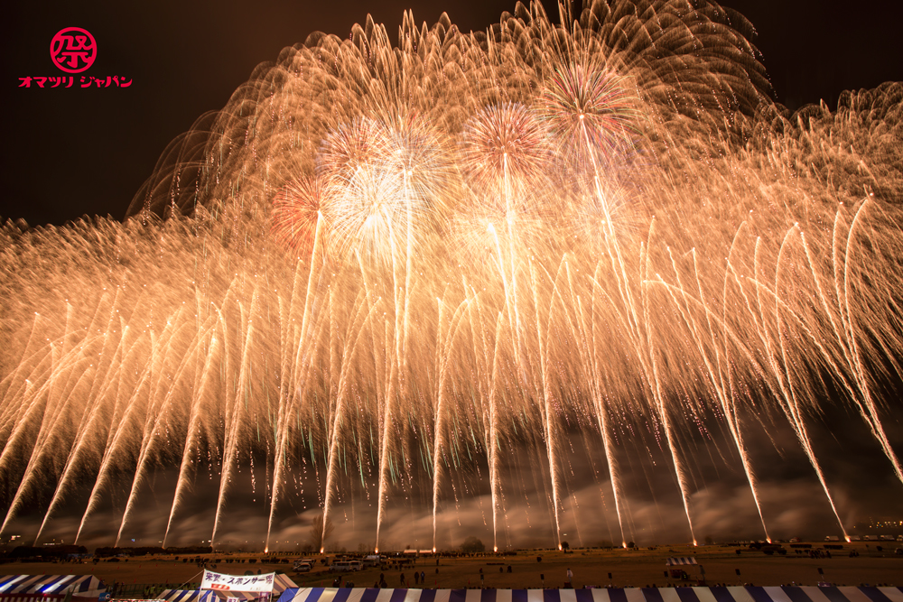 Special Thanks－主催者から皆様へ感謝を込めて－ 8号100連発　特大ワイドスターマイン