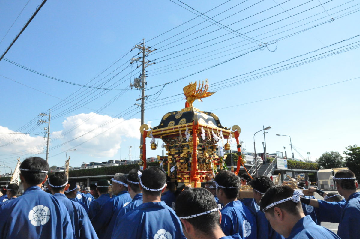 ベッチャー祭り｜神輿