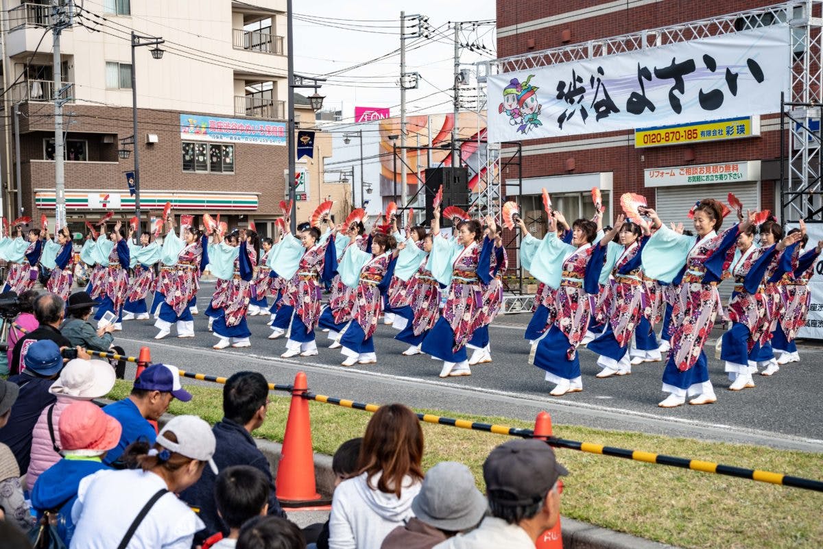 神奈川県大和市 第9回渋谷よさこい フォトレポート 踊るは多彩な23チーム 参加者の声と合わせてご紹介 オマツリジャパン 毎日 祭日