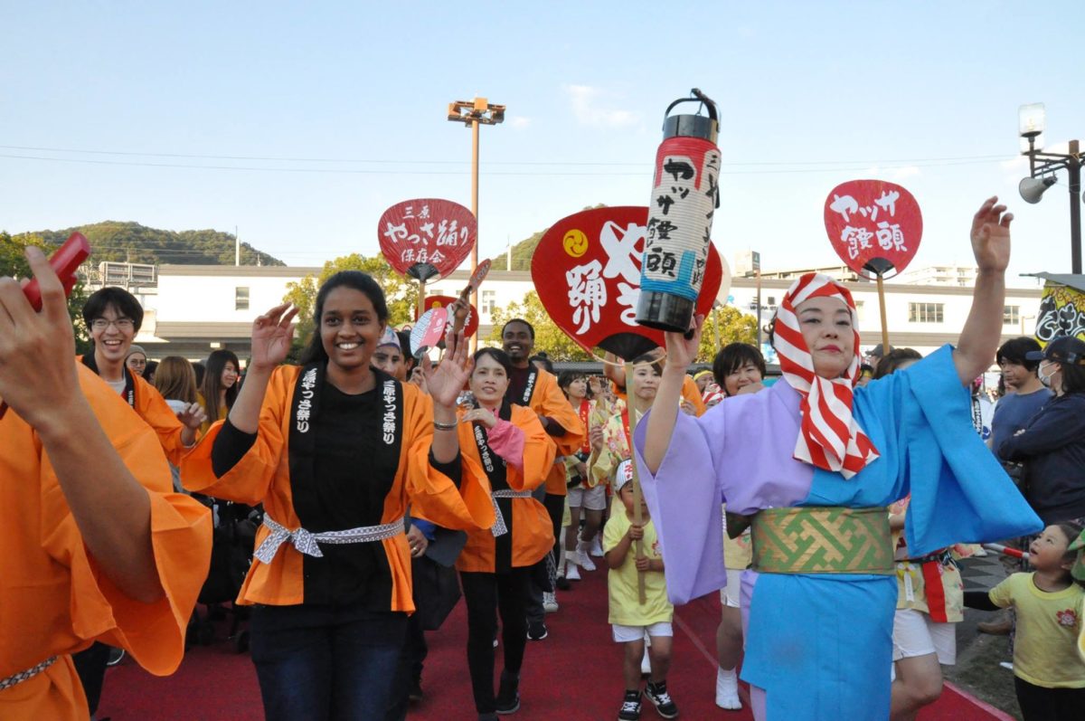 三原やっさ祭り