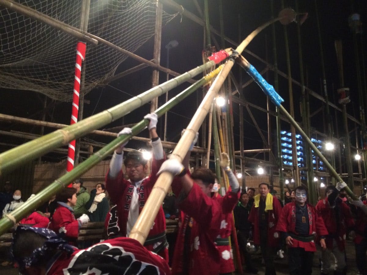 古河の提灯竿もみ祭りに行ってみたら 思わず ゴムゴムの と叫びたくなる空中戦だった件について オマツリジャパン 毎日 祭日