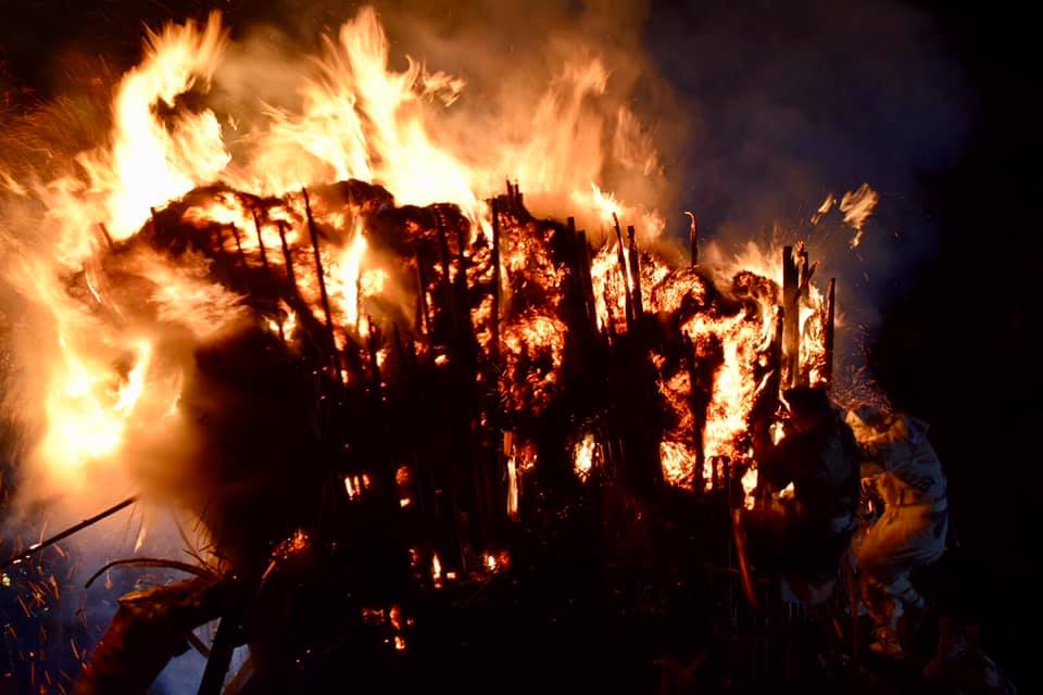 鳥羽の火祭り