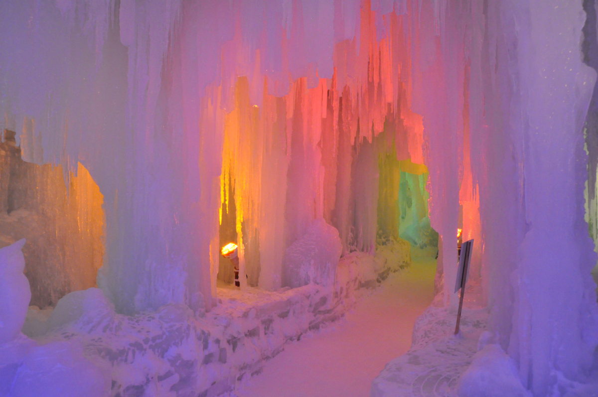 氷瀑まつり