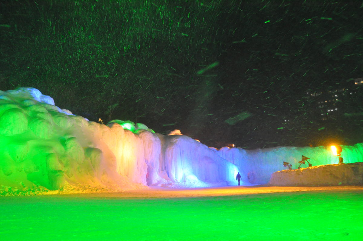 氷瀑まつり