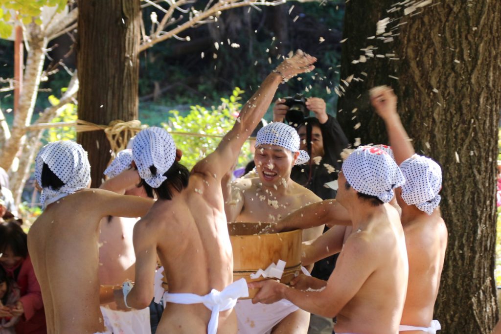 有氏神社の盤台祭り