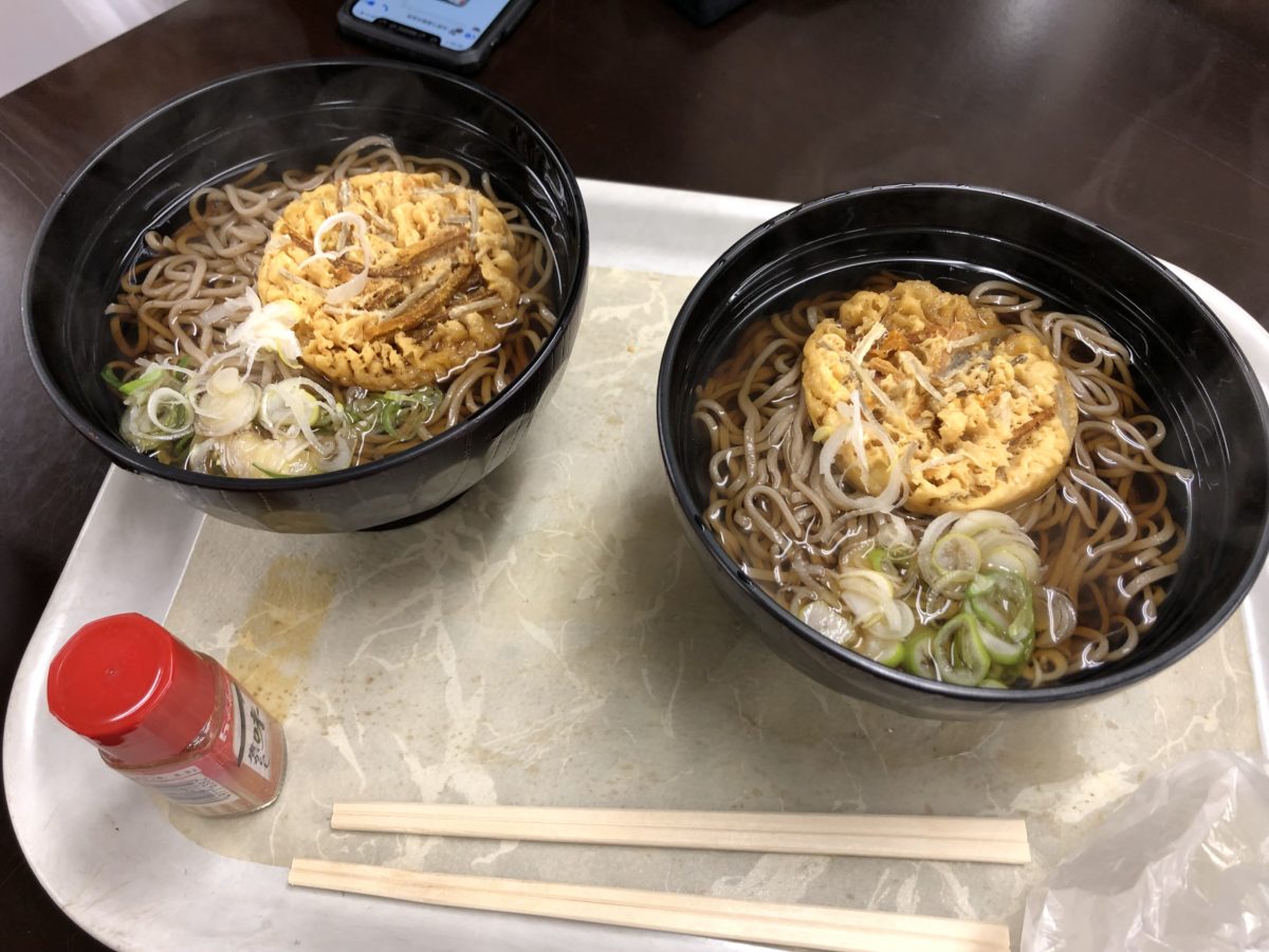 氷瀑まつりの天ぷらそば