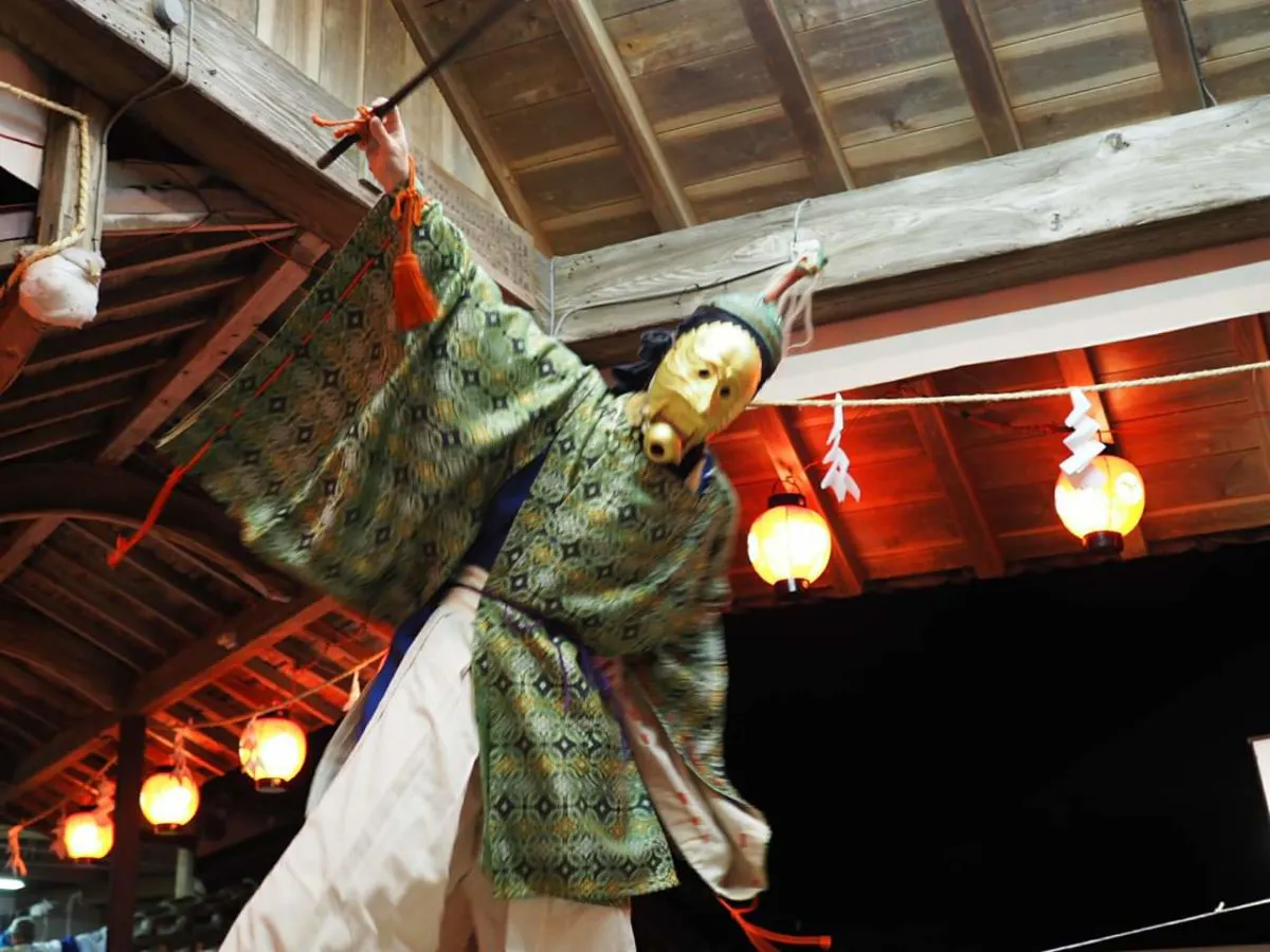 「二の舞」「拍子抜け」…語源は舞楽にあった？！ 遠州に春を告げる天宮神社例大祭 十二段舞楽奉納｜株式会社オマツリジャパン