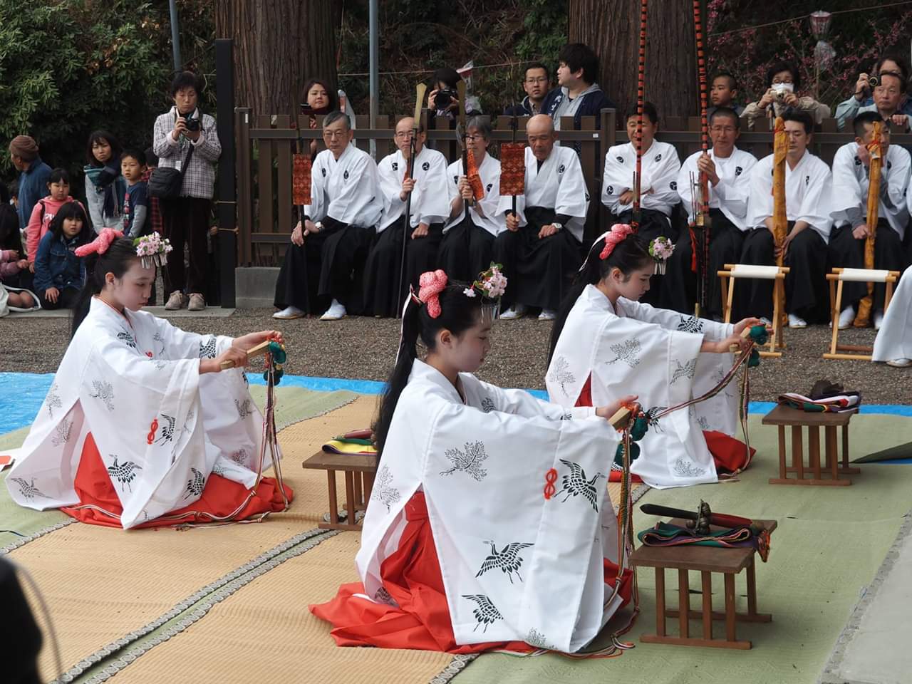 「二の舞」「拍子抜け」…語源は舞楽にあった?! 遠州に春を告げる天宮神社例大祭 十二段舞楽奉納|株式会社オマツリジャパン