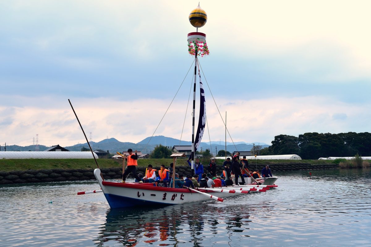 ホーランエンヤ