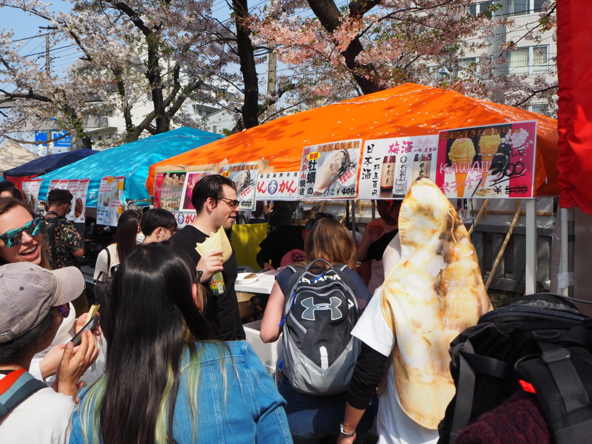 かなまら祭りのグルメ情報