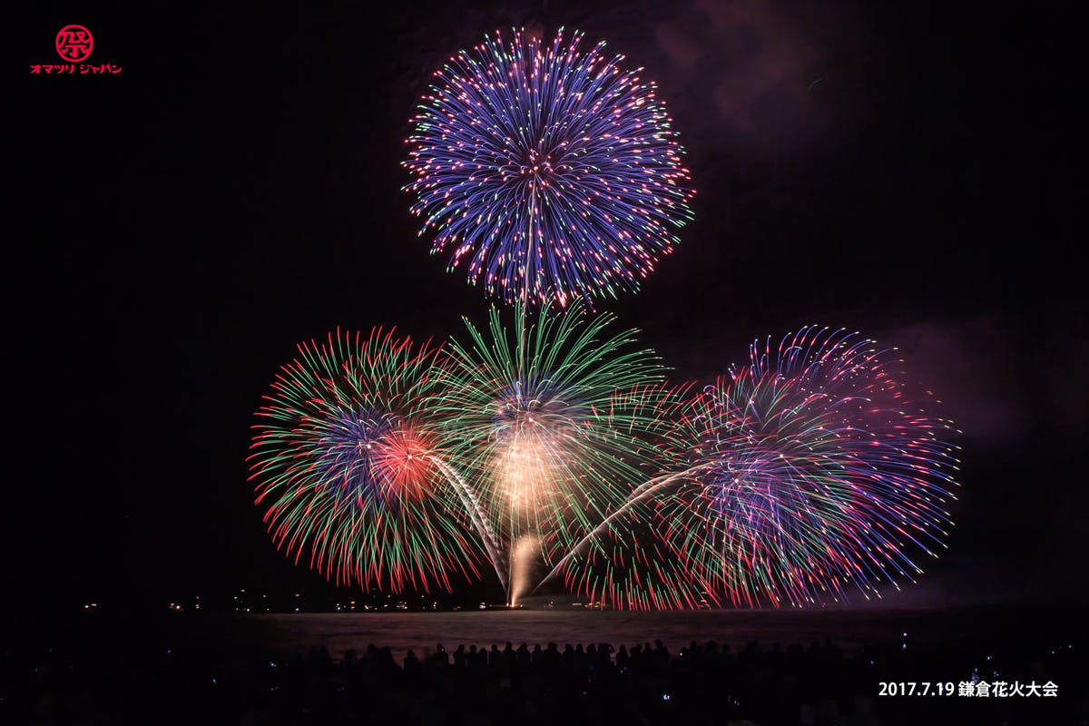 鎌倉花火大会 19 の見どころを1 ご紹介 最先端の技術を自在に扱う花火師とは オマツリジャパン 毎日 祭日