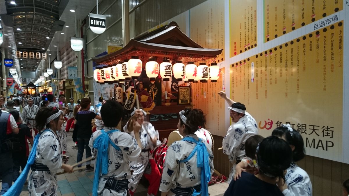 小倉祇園太鼓の見どころをご紹介！太鼓の伝統技を競い合う！