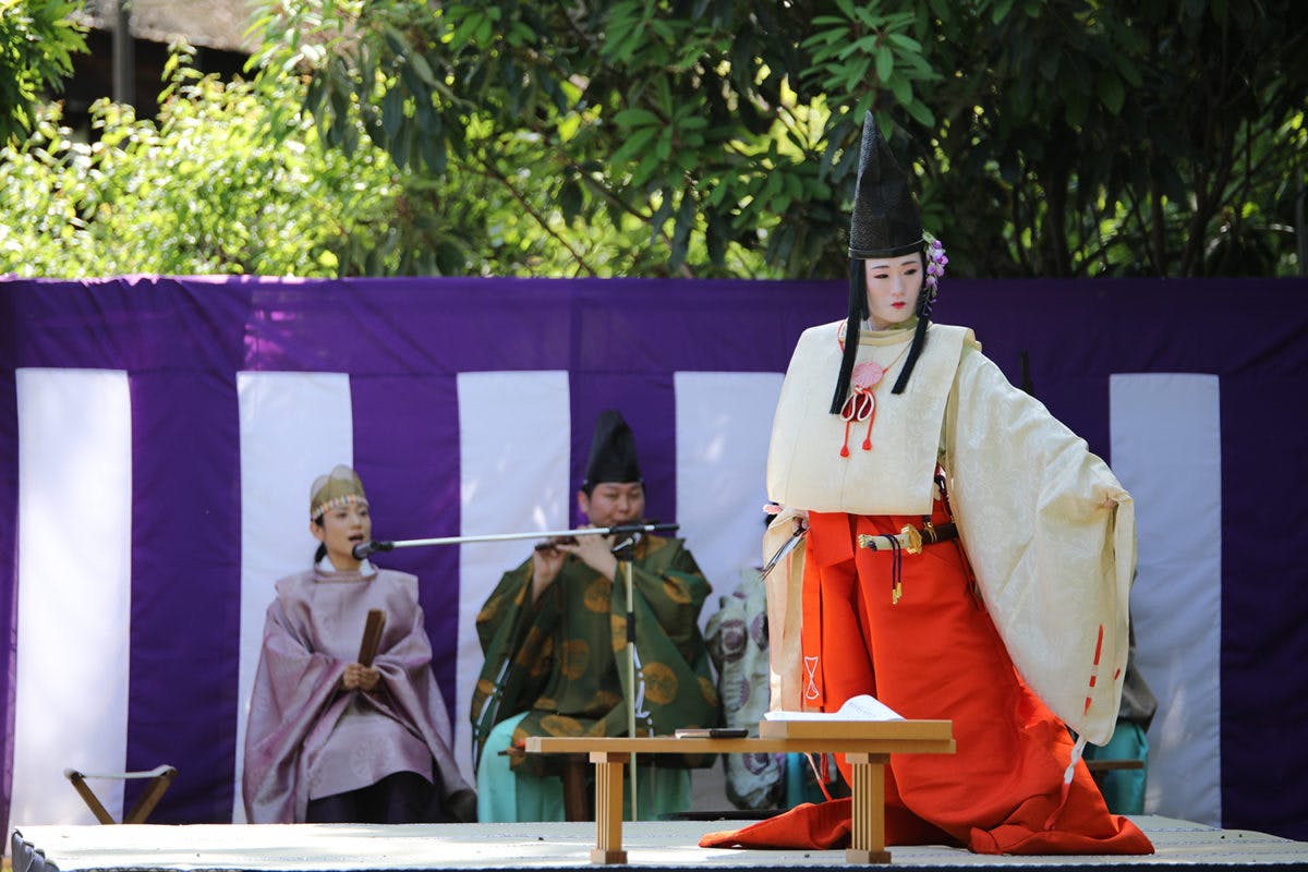 雅楽 五節舞 天皇即位限定 十二単の五人の舞 オマツリジャパン 毎日 祭日