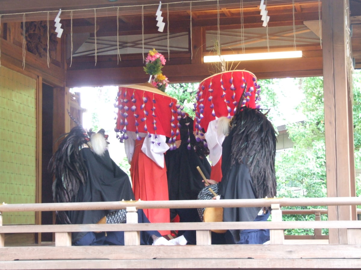 花畑大鷲神社「祈祷獅子舞」 ３匹獅子が舞う!｜株式会社オマツリジャパン