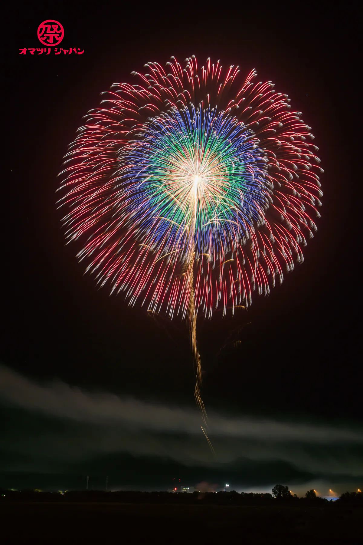 尺玉以上の大きな花火が見られる8月のおすすめ花火大会10選 オマツリジャパン あなたと祭りをつなげるメディア