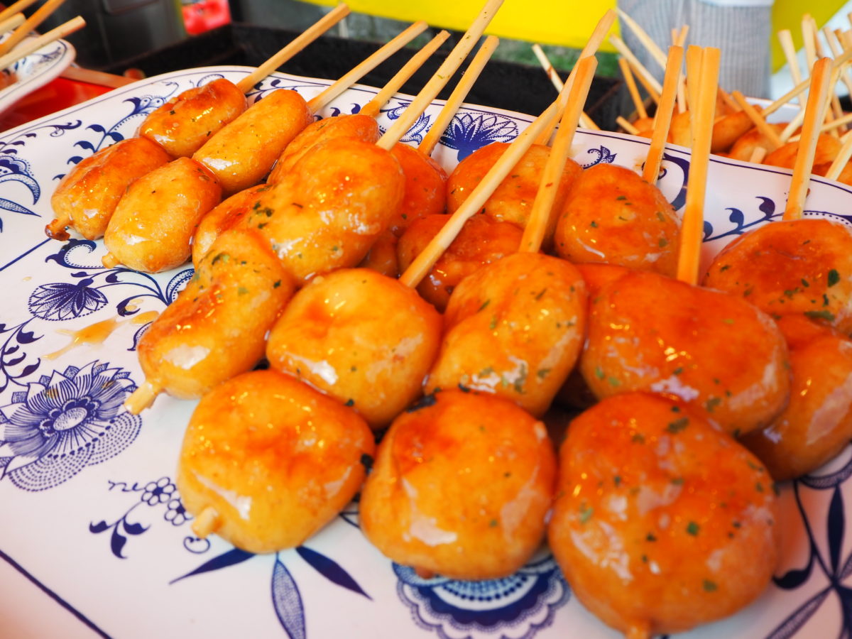 一休だんご@櫻山神社の参道