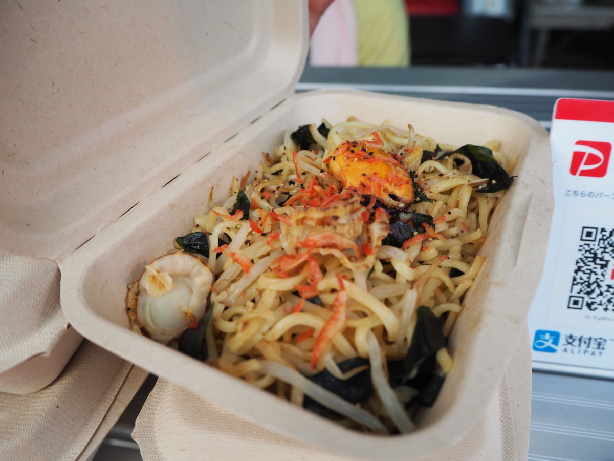 海鮮焼きそば鮎塩焼き@三陸応援屋台村