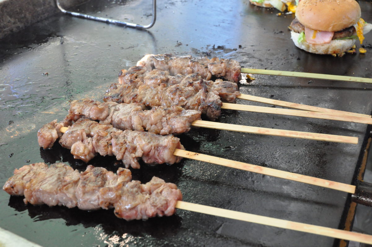 神宮外苑いちょう祭り