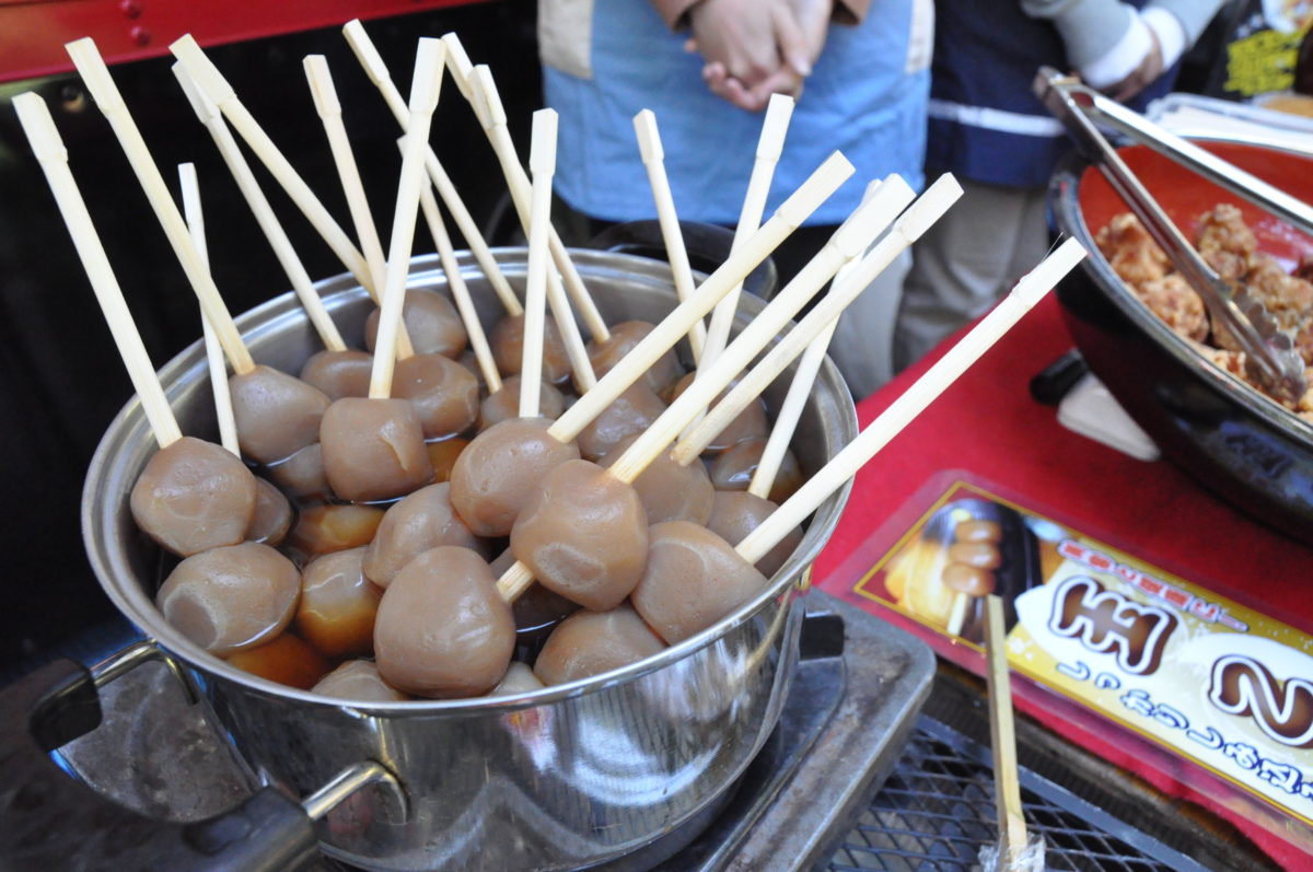 神宮外苑いちょう祭り