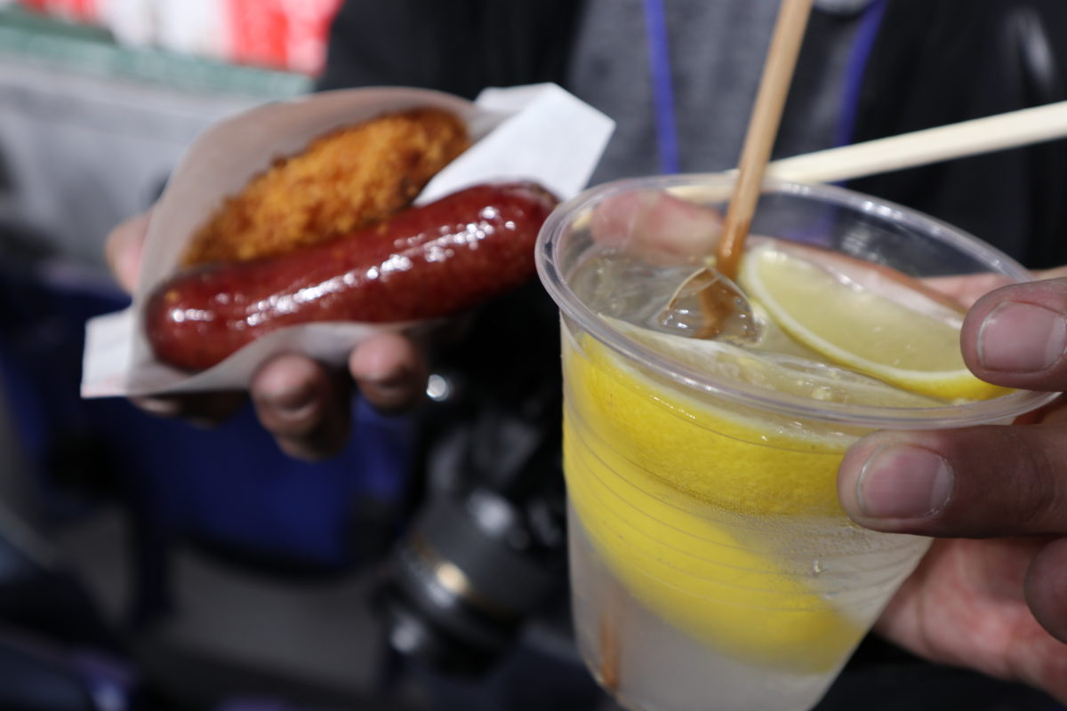 レモンサワーと揚げ物