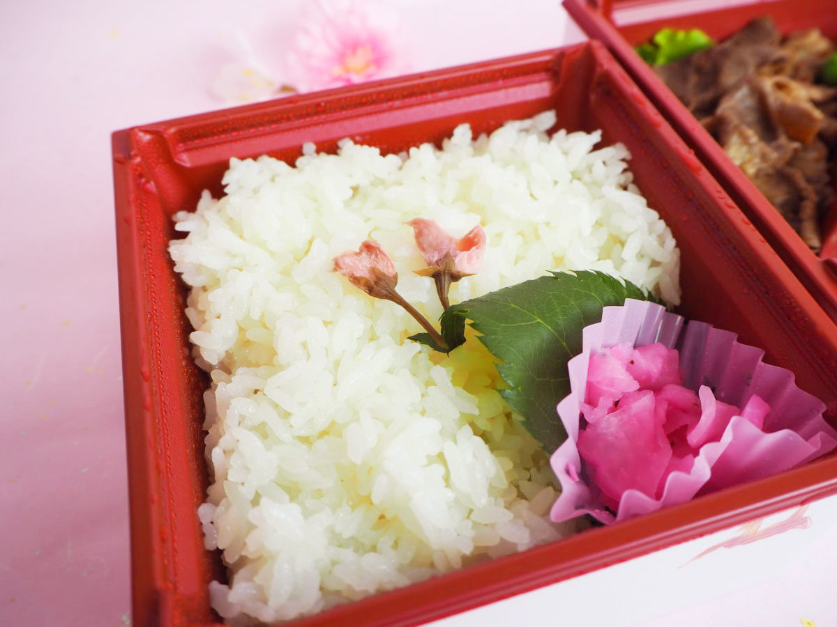 浅草今半「花見弁当」1,620円（税込）