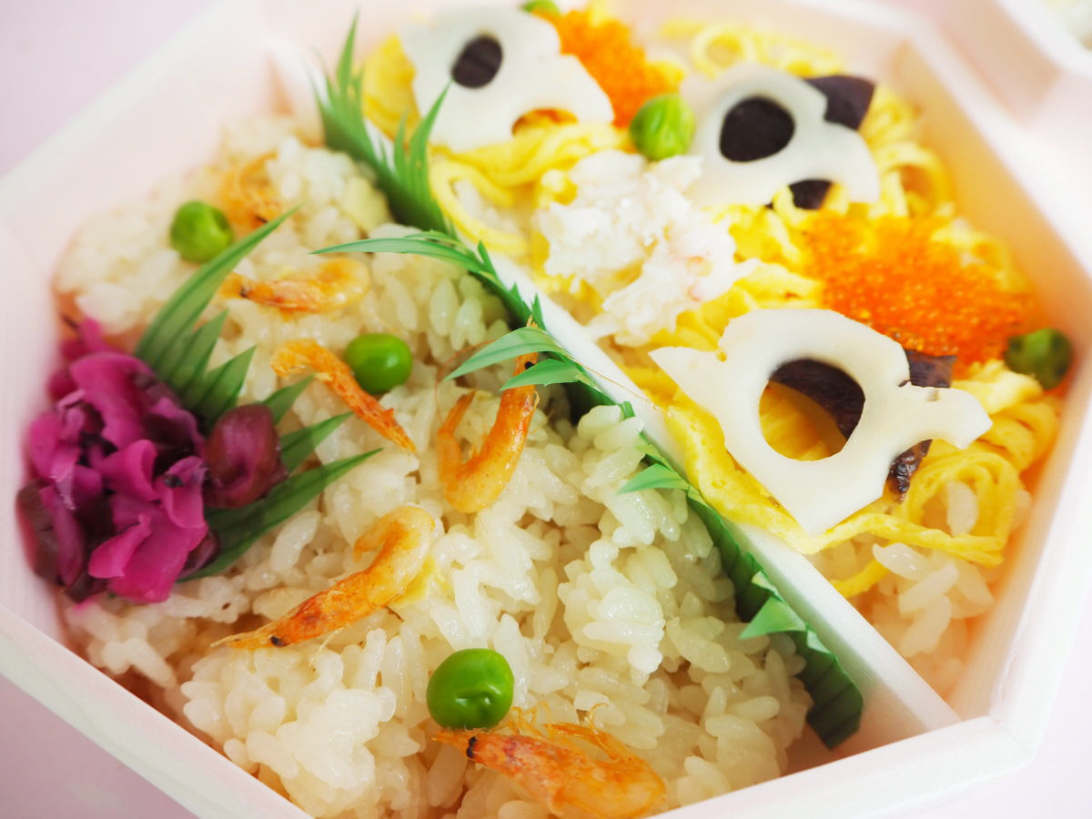  なだ万厨房「お花見御膳 はるうらら」1944円