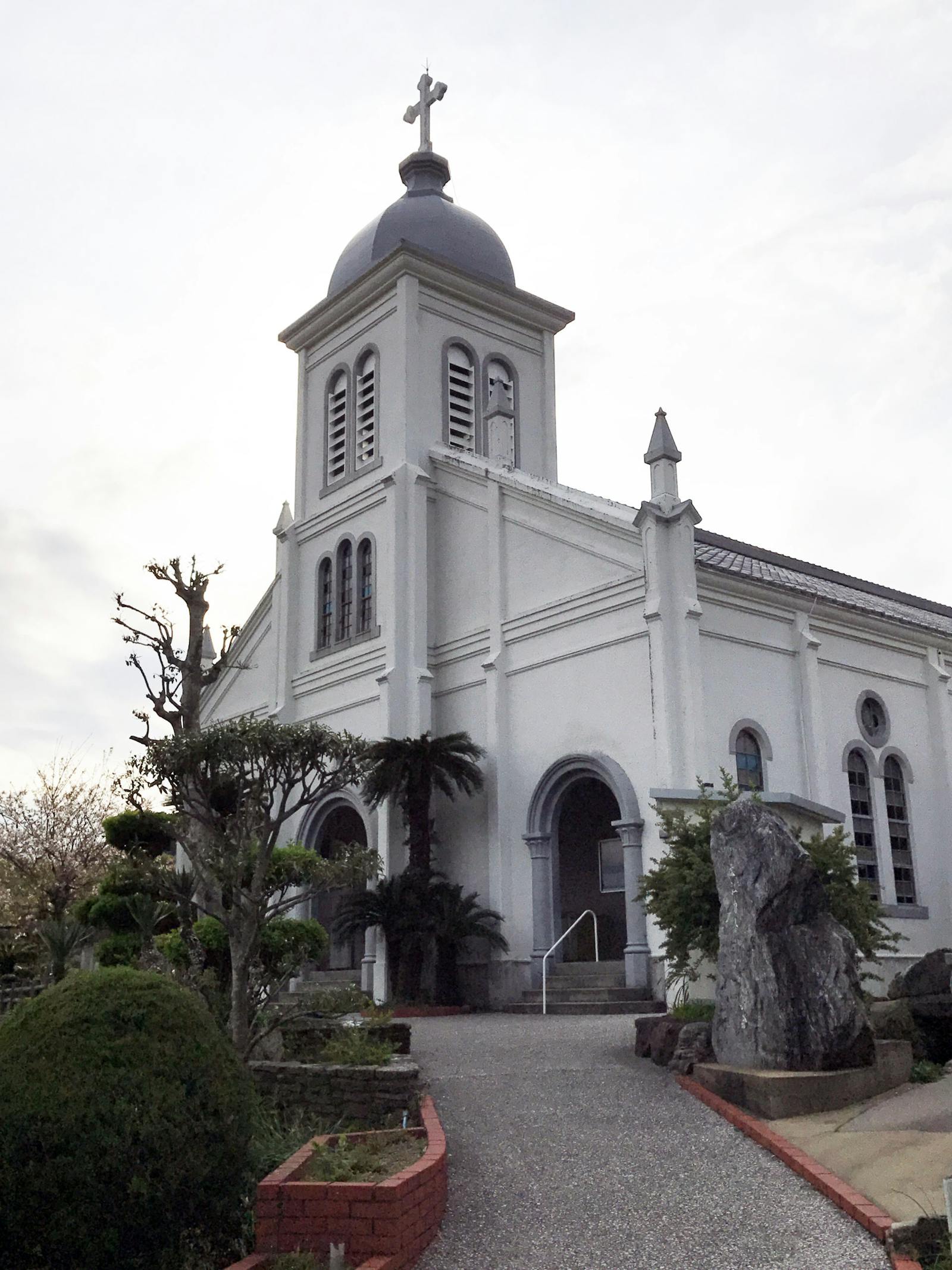 キリスト教解禁後、天草で最も早く建築された教会である、カトリック大江教会