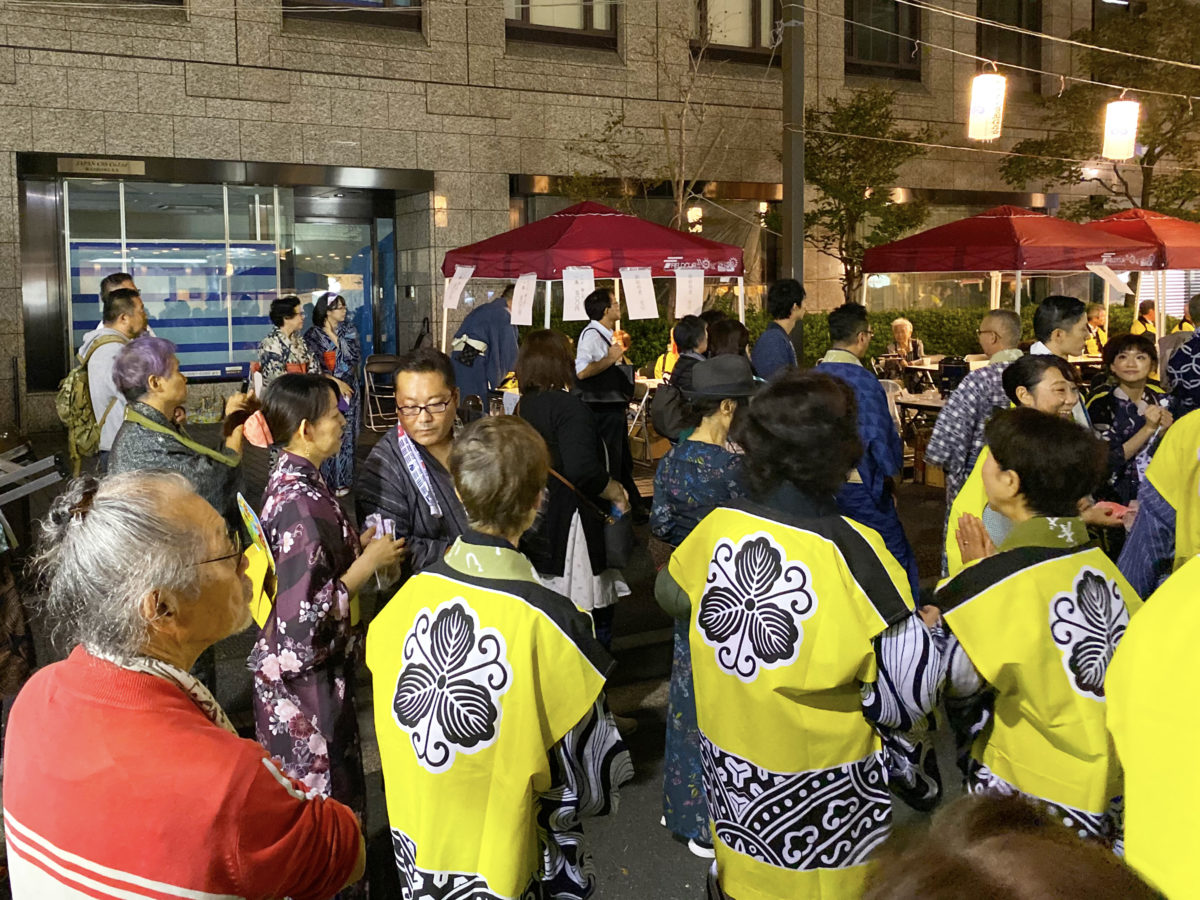 【べったら盆踊り大会】とともに、東京の盆踊りシーズンも終わる。寂しい思いとともにその年の疲労をねぎらいつつ、翌年の盆踊りに期待するのだ