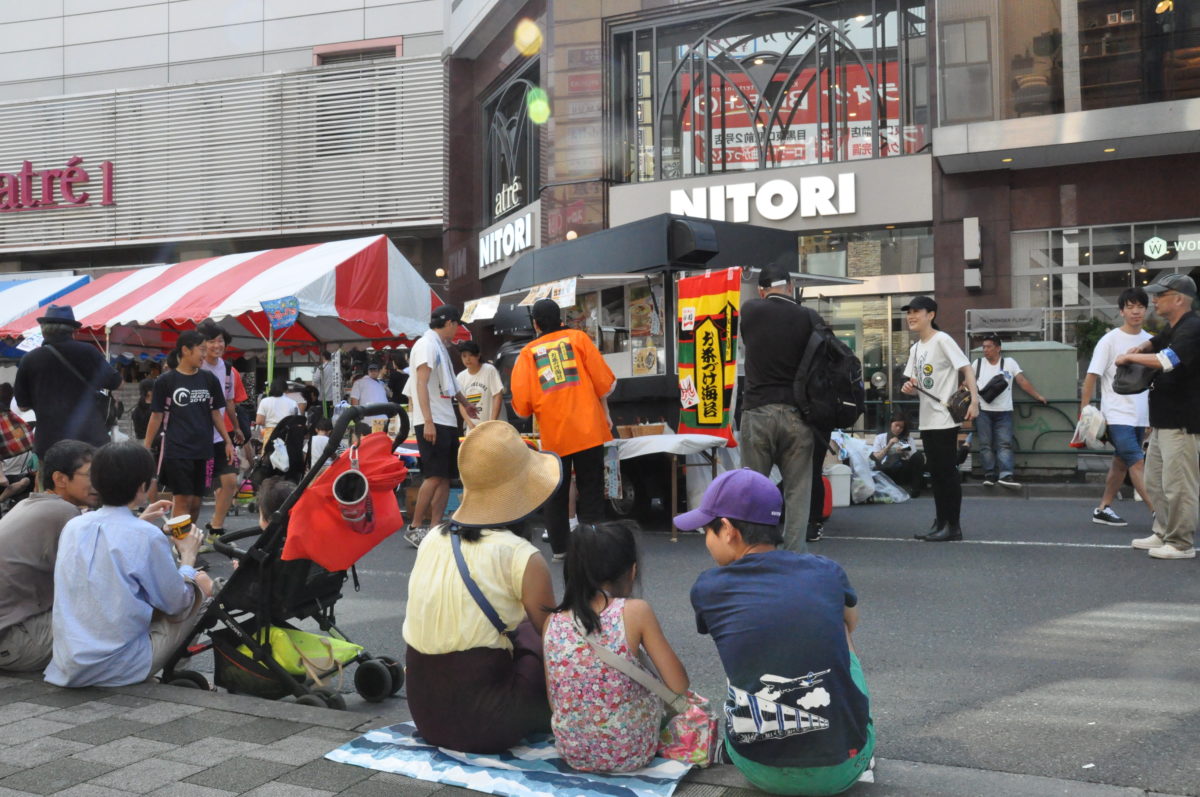 目黒のさんま祭りでの出店の様子
