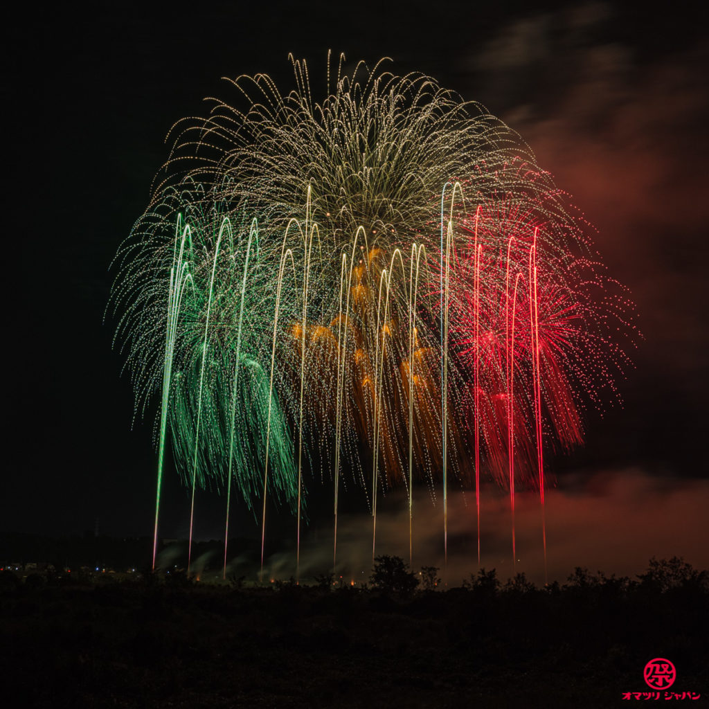 2020うつのみや花火大会 サプライズ花火「黄ぶな花火」