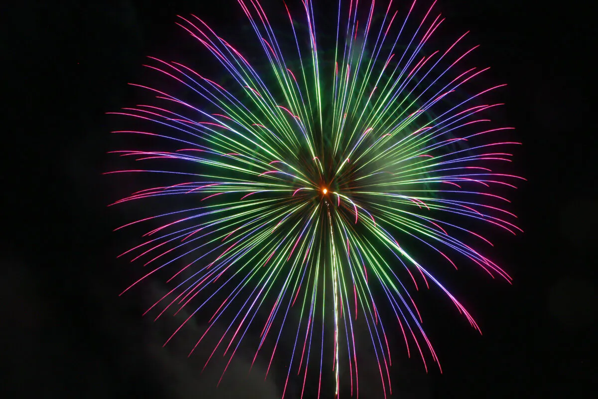 メッツァ花火大会 森と湖と花火と 速報レポート オマツリジャパン あなたと祭りをつなげるメディア