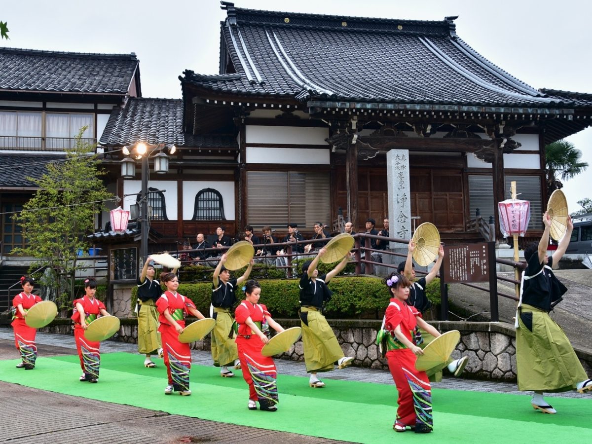 提供：南砺市観光協会