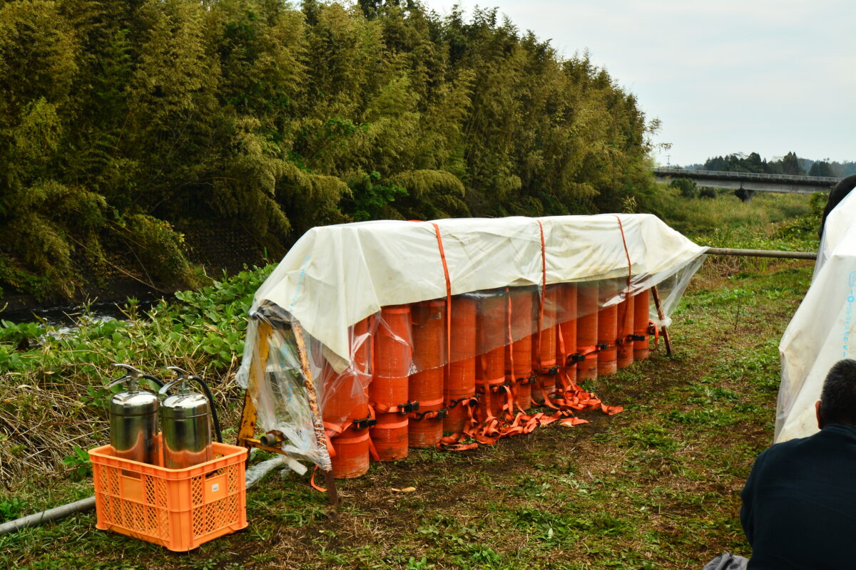 7号筒にかぶせたビニール