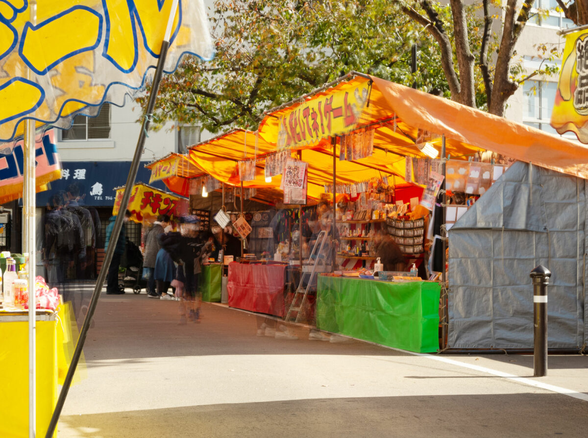 大森鷲神社「二の酉」速報レポート（神社周辺の露店）
