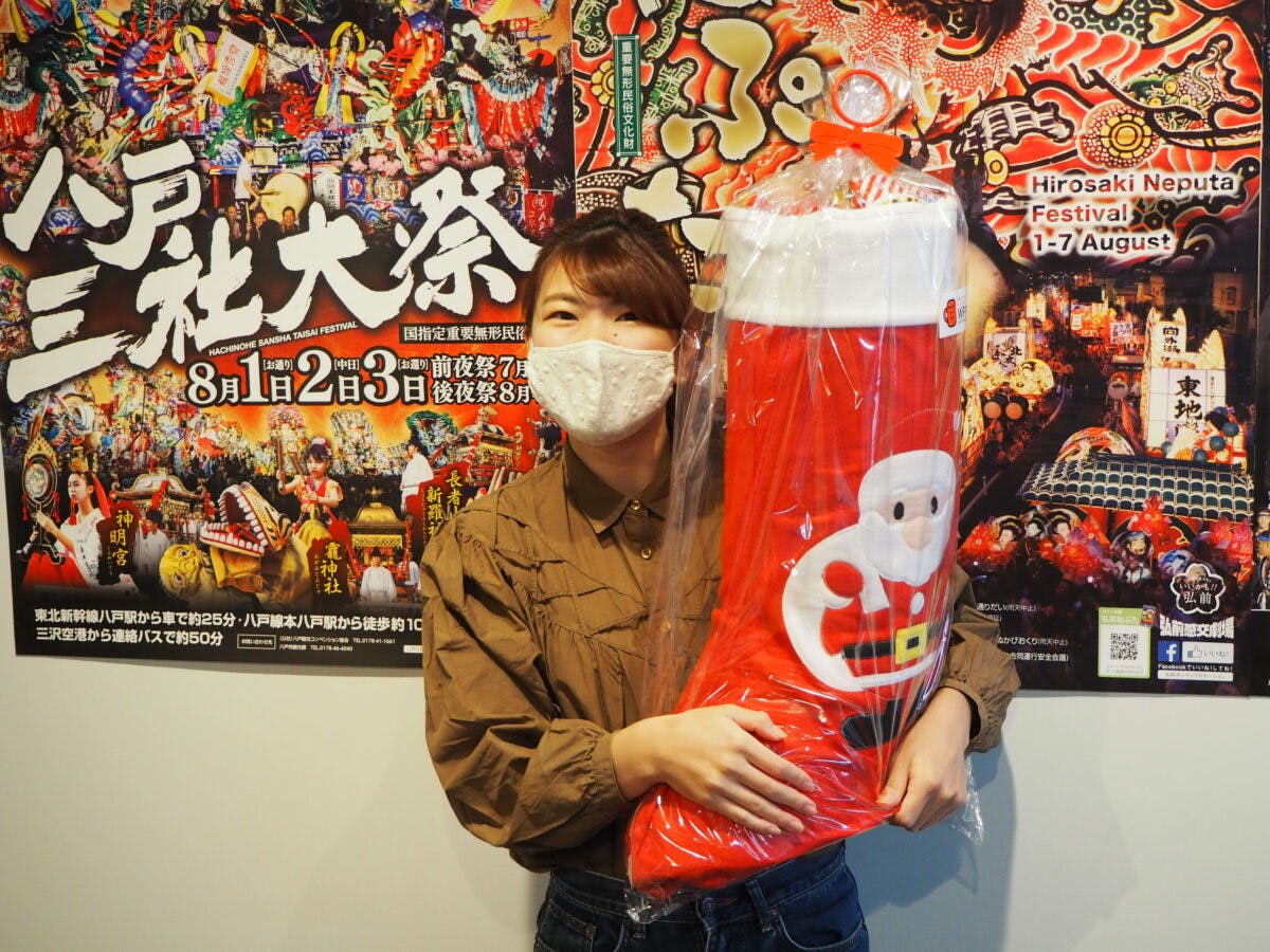 クリスマスブーツを買ってみた 中にはどんなお菓子が オマツリジャパン あなたと祭りをつなげるメディア