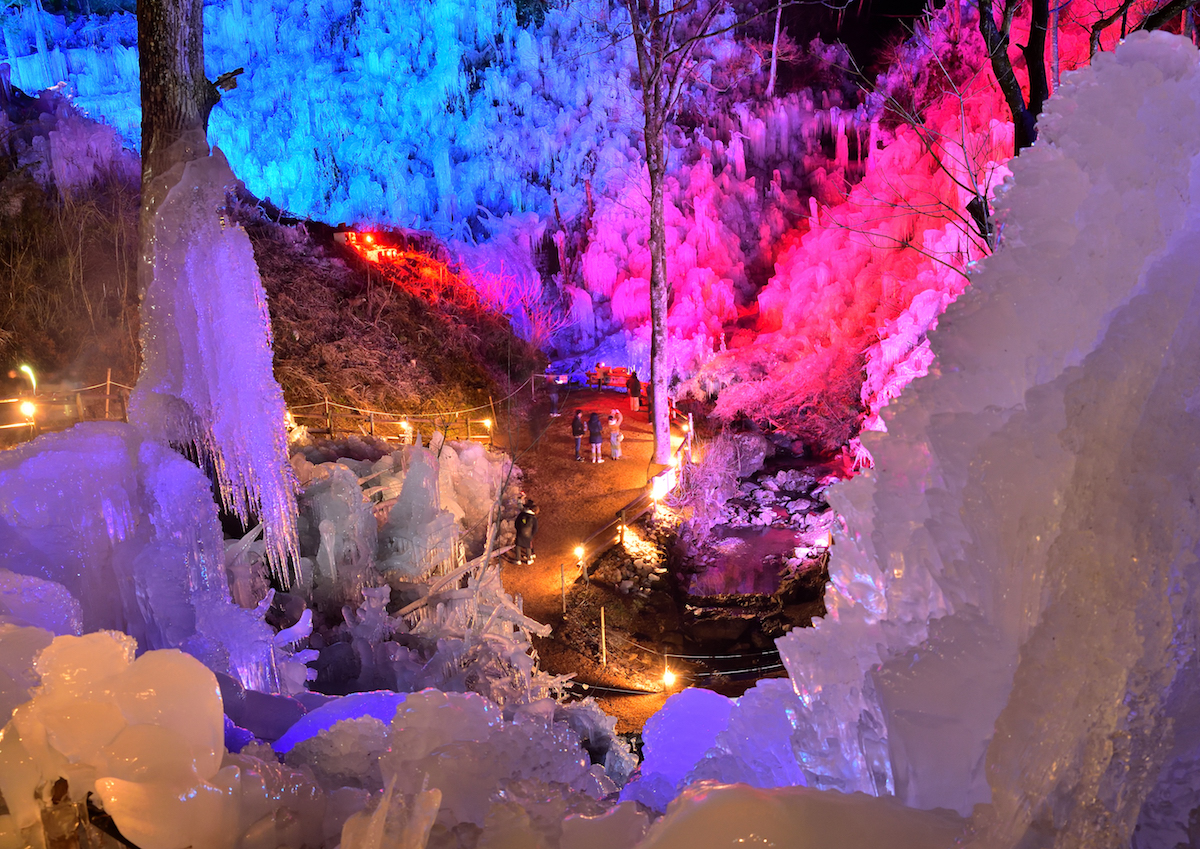あしがくぼの氷柱