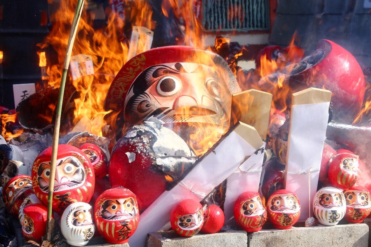 だるまとは 歴史や意味 全国のだるまに関わるお祭りを紹介 オマツリジャパン あなたと祭りをつなげるメディア