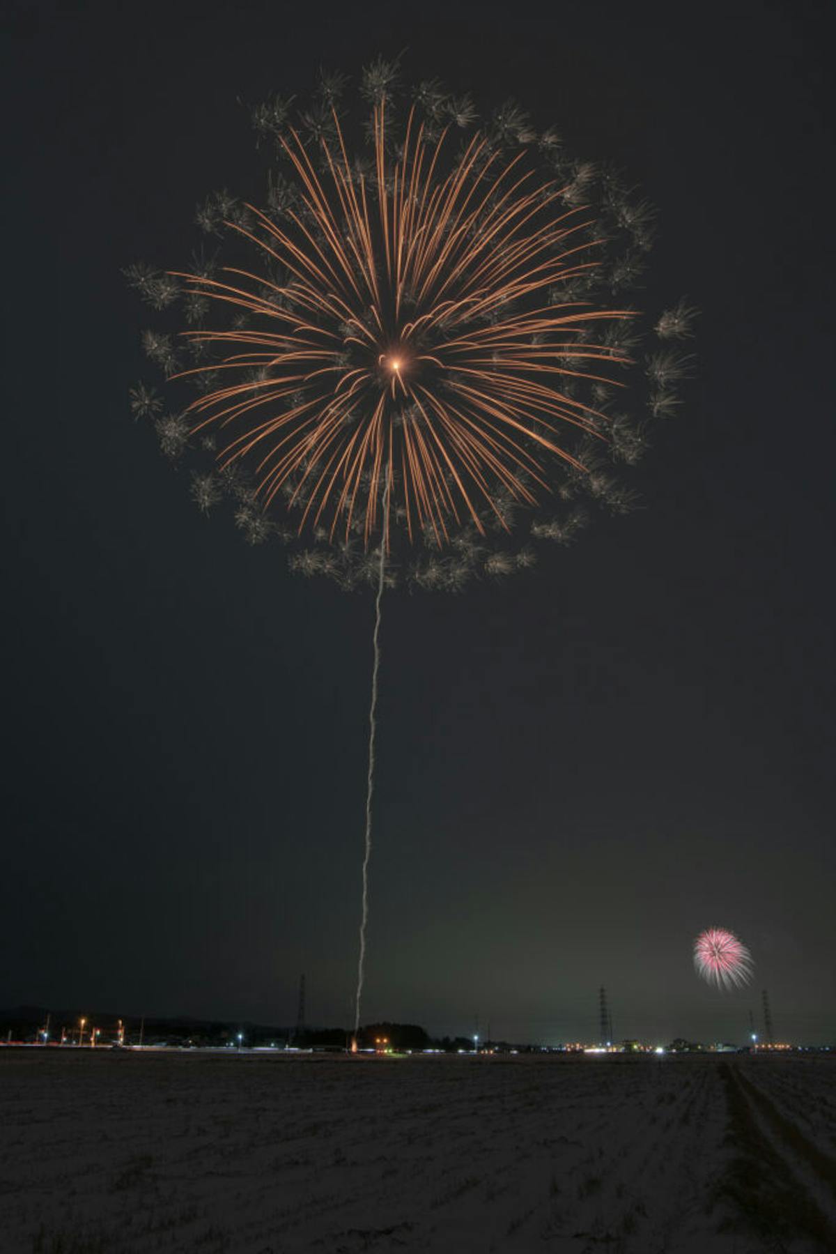 除夜の花火 に願いを込めて 雪の新潟 心温かな町の花火 オマツリジャパン あなたと祭りをつなげるメディア