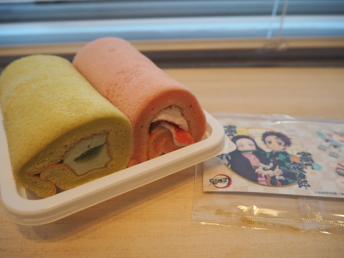 「鬼滅の刃」炭治郎と禰豆子の節分ロール(アンデスメロン&あまおう苺)