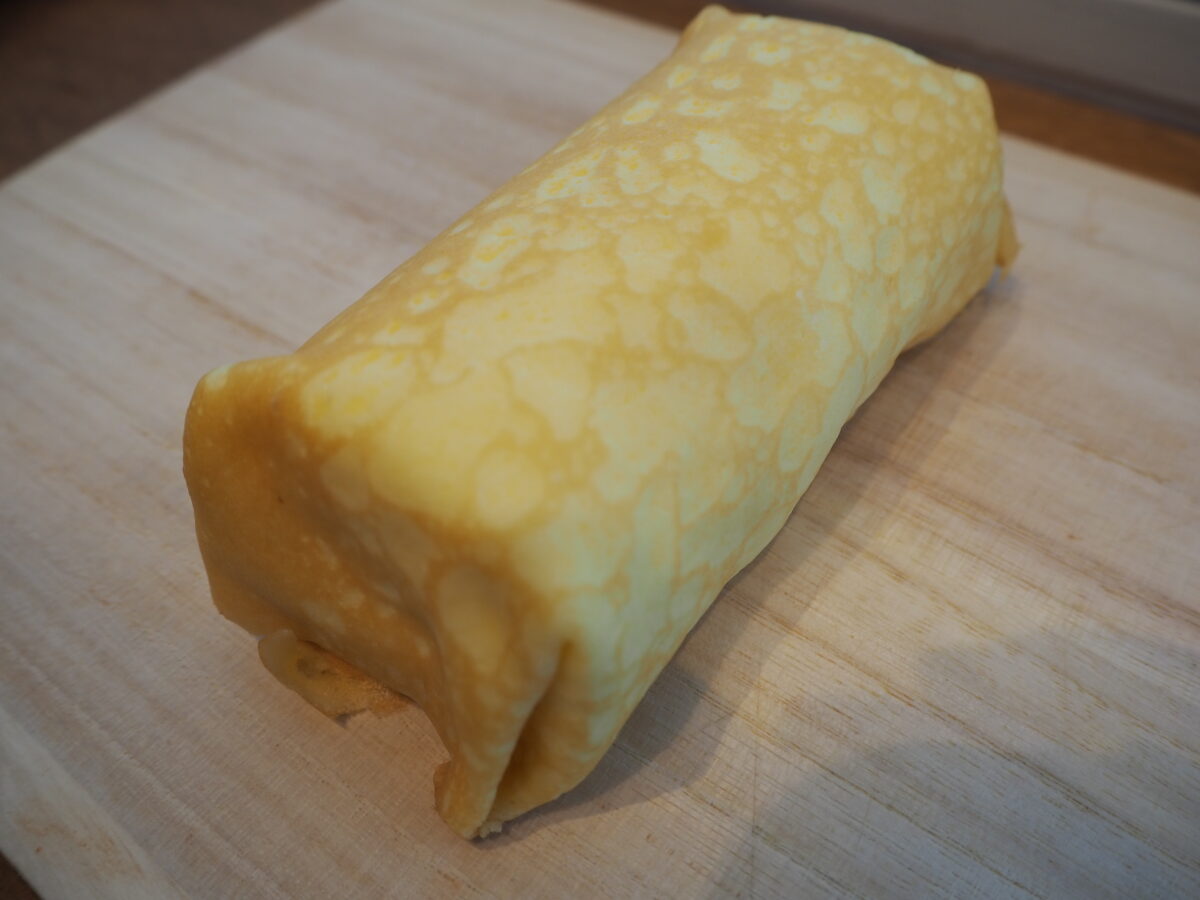 恵方巻ミルキーフルーツロール　390円（税込）