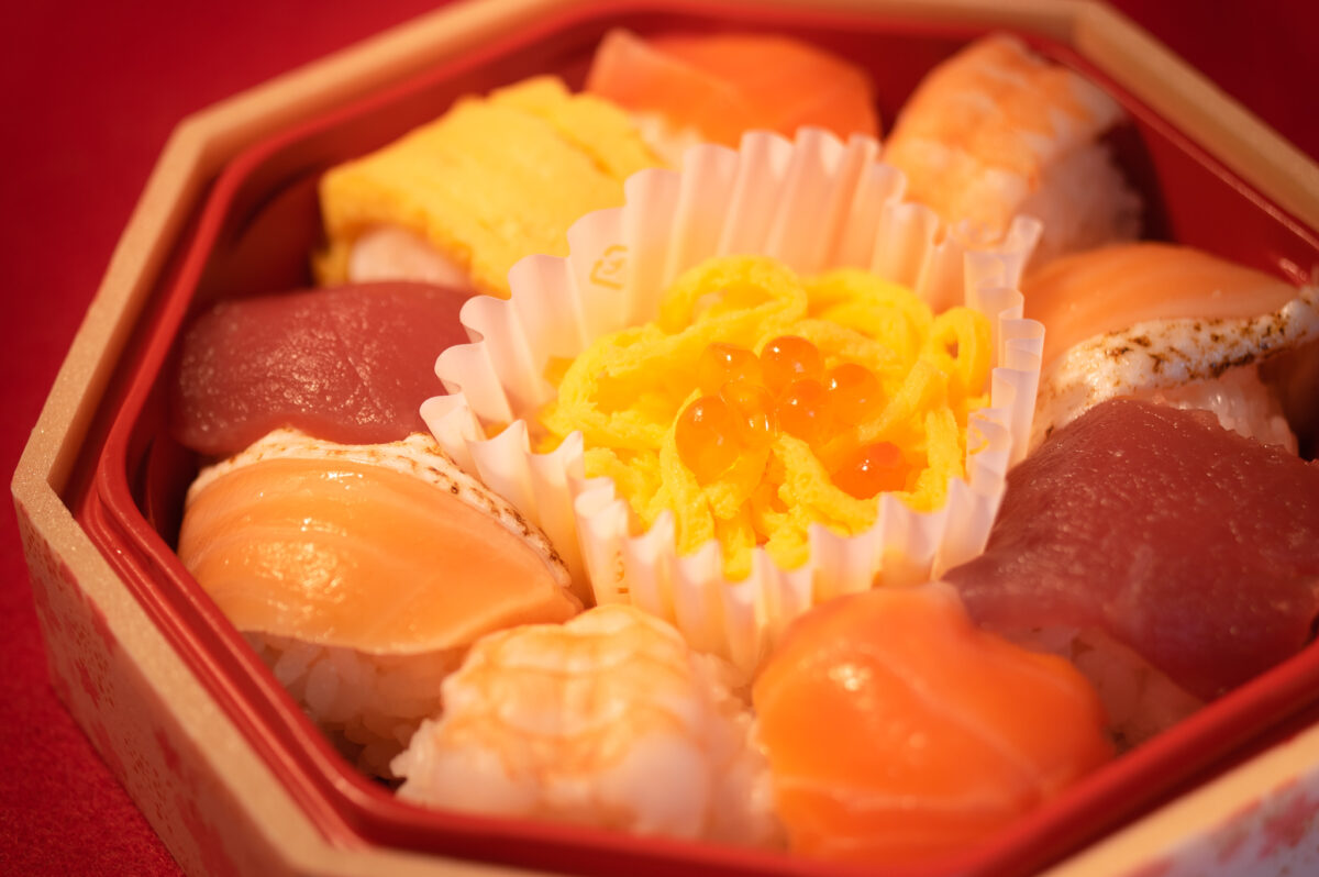 5種の手まりとちらしのセット