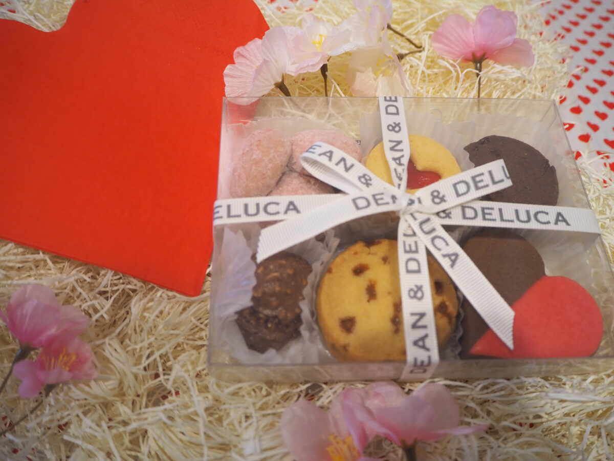 DEAN＆DELUCA　バレンタインクッキーアソート13pcs