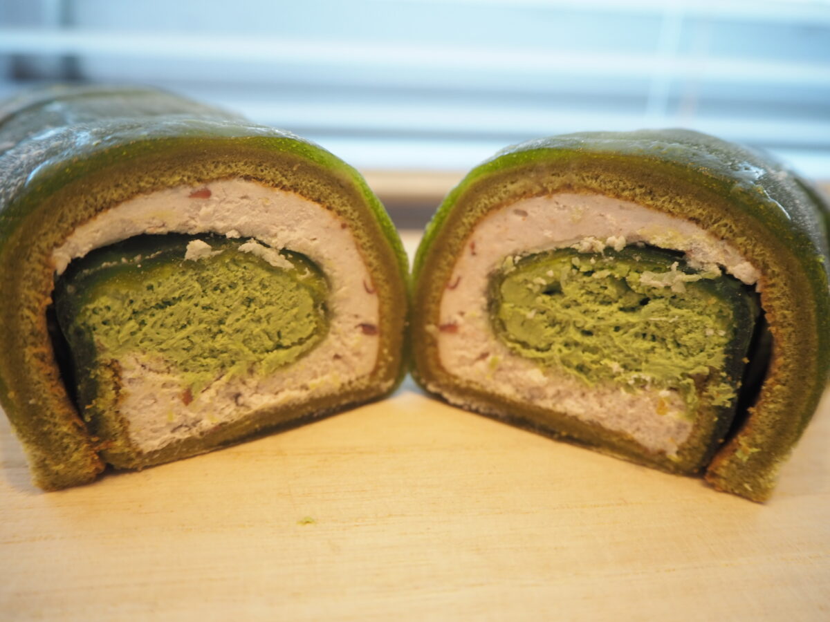 節分 お抹茶わらび餅とお豆の和ロール