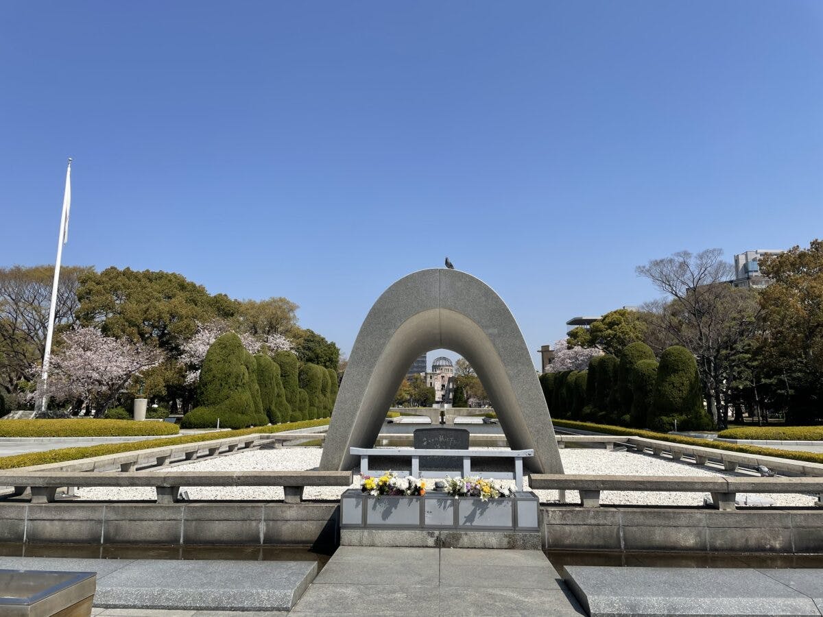平和記念公園 世界平和への願いを込めた満開の桜 広島から現地レポート オマツリジャパン あなたと祭りをつなげるメディア